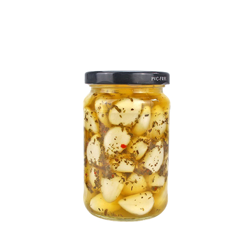 GARLIC CLOVES WITH HERB